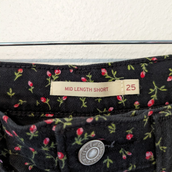 Levi's Black Pink Floral Mid Length Denim Shorts - Picture 5 of 7